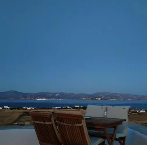 White House With Sea View Ampelas