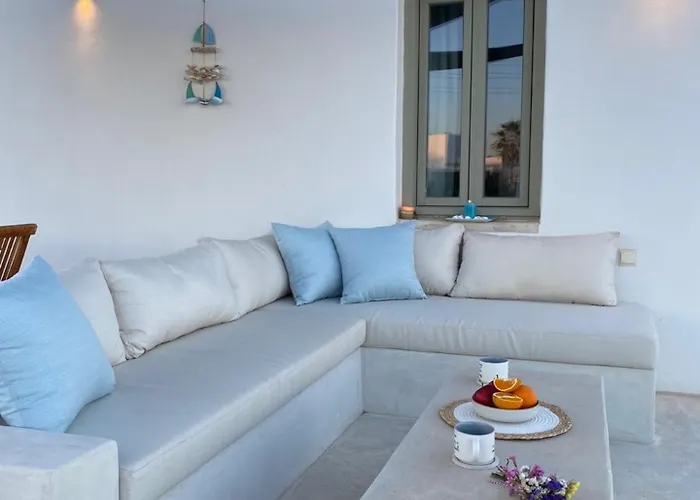 White House With Sea View * Ampelas