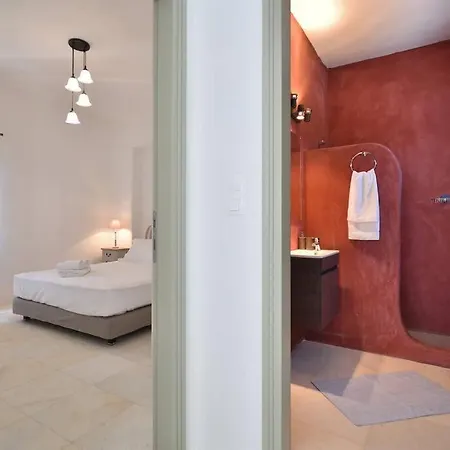Vakantiehuis White House With Sea View Ambelas