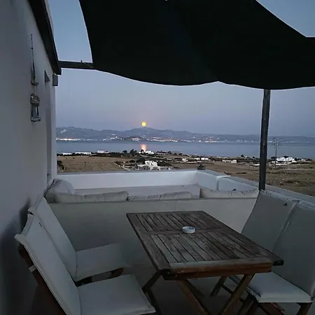 White House With Sea View Vakantiehuis *