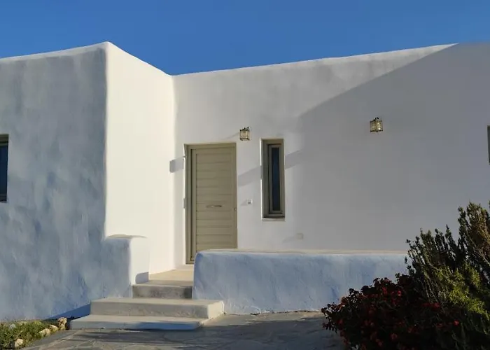 Dom wakacyjny White House With Sea View Ambelas