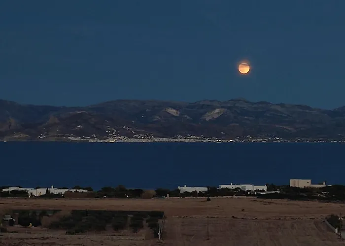 Semesterbostad White House With Sea View *